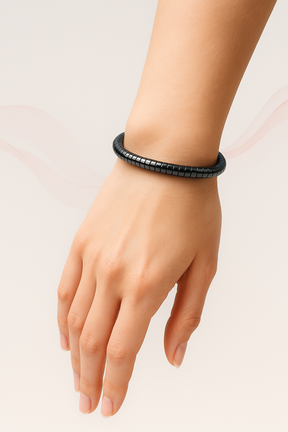 Suelo® Hematite Bracelet